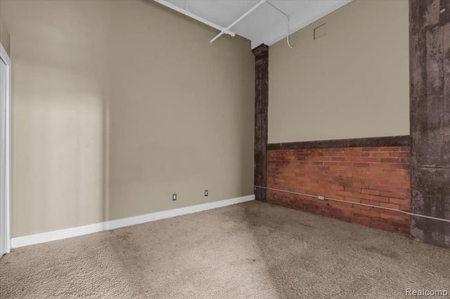 6533 E Jefferson Ave 503, Detroit, MI 48207