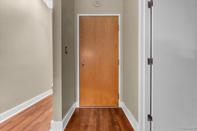 6533 E Jefferson Ave 503, Detroit, MI 48207