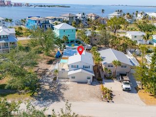 841/843 South ST, Fort Myers Beach, FL 33931