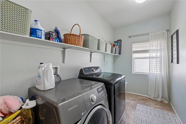 6113 Paddleboat Street, North Las Vegas, NV 89031
