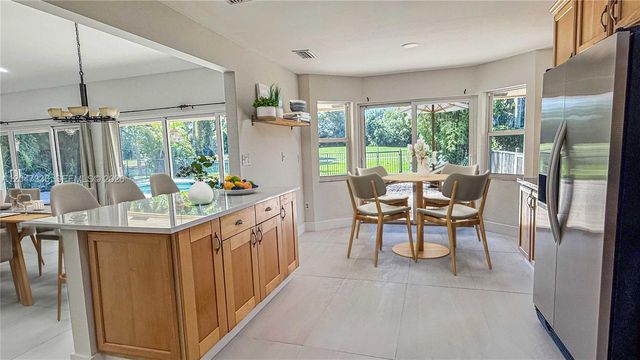 10134 Boca Woods Ln 1034, Boca Raton, FL 33428