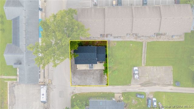 118 Ferry Street, Madison, IN 47250