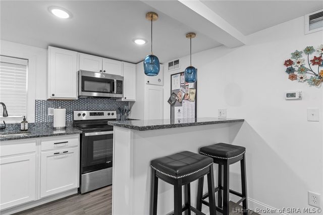 118 Ferry Street, Madison, IN 47250