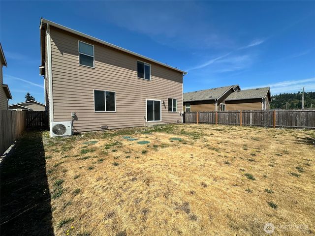 6319 121st Ave E, Puyallup, WA 98372