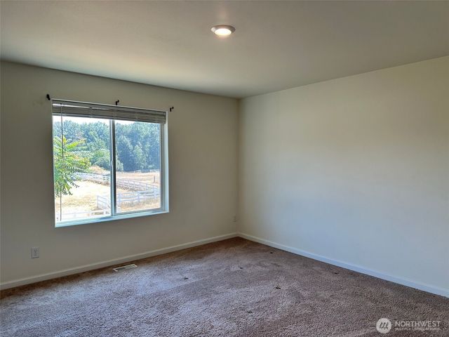 6319 121st Ave E, Puyallup, WA 98372