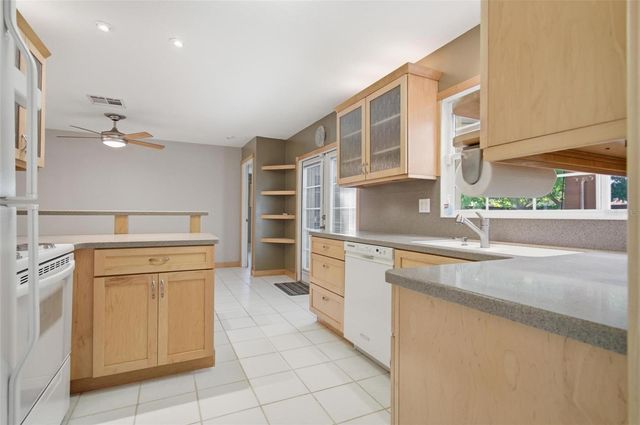 89 FOSTER LANE, Palm Coast, FL 32137