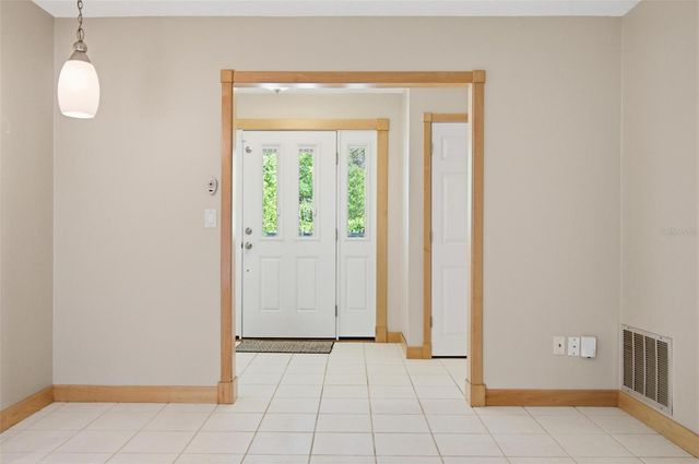 89 FOSTER LANE, Palm Coast, FL 32137