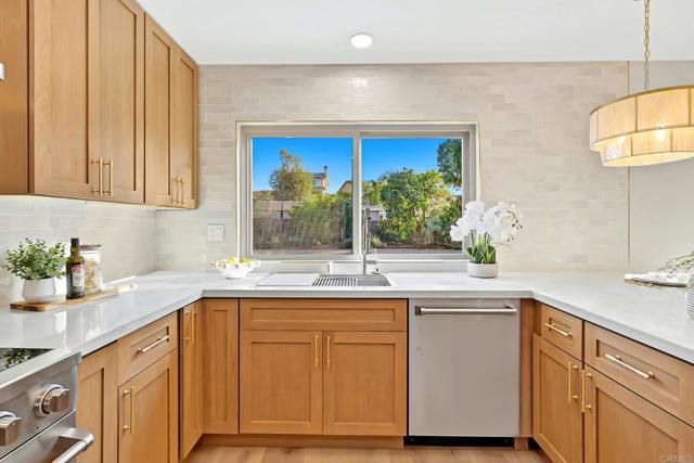 1109 Harwich Drive, San Marcos, CA 92069