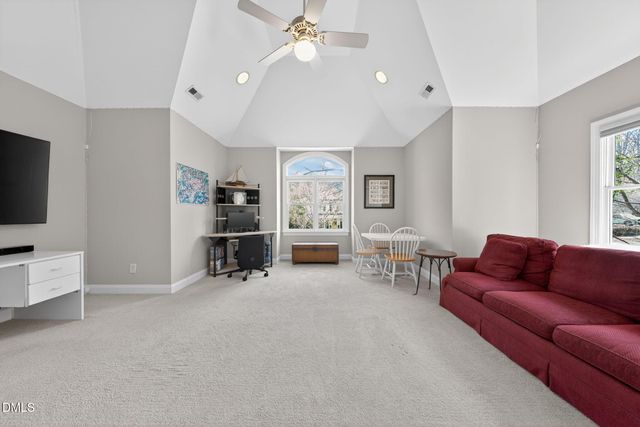 403 Rossburn Way, Chapel Hill, NC 27516