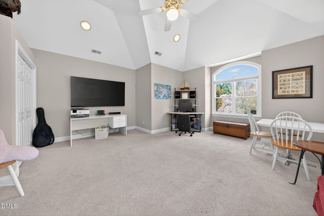 403 Rossburn Way, Chapel Hill, NC 27516