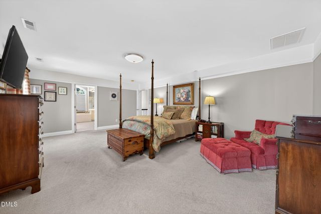 403 Rossburn Way, Chapel Hill, NC 27516