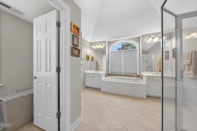 403 Rossburn Way, Chapel Hill, NC 27516