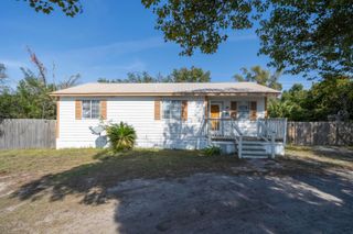 2717 E 6th Court, Panama City, FL 32401