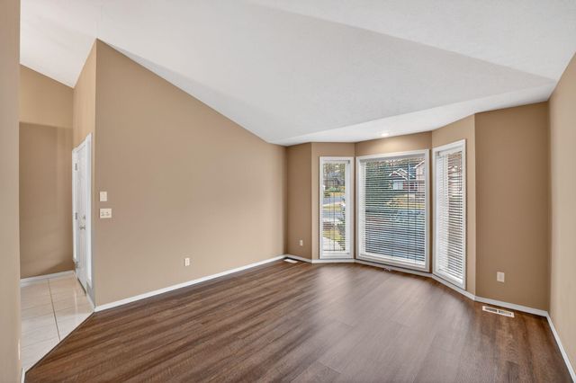 15920 N Glencrest Dr, Spokane, WA 99208