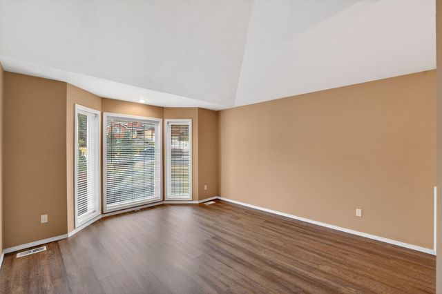 15920 N Glencrest Dr, Spokane, WA 99208