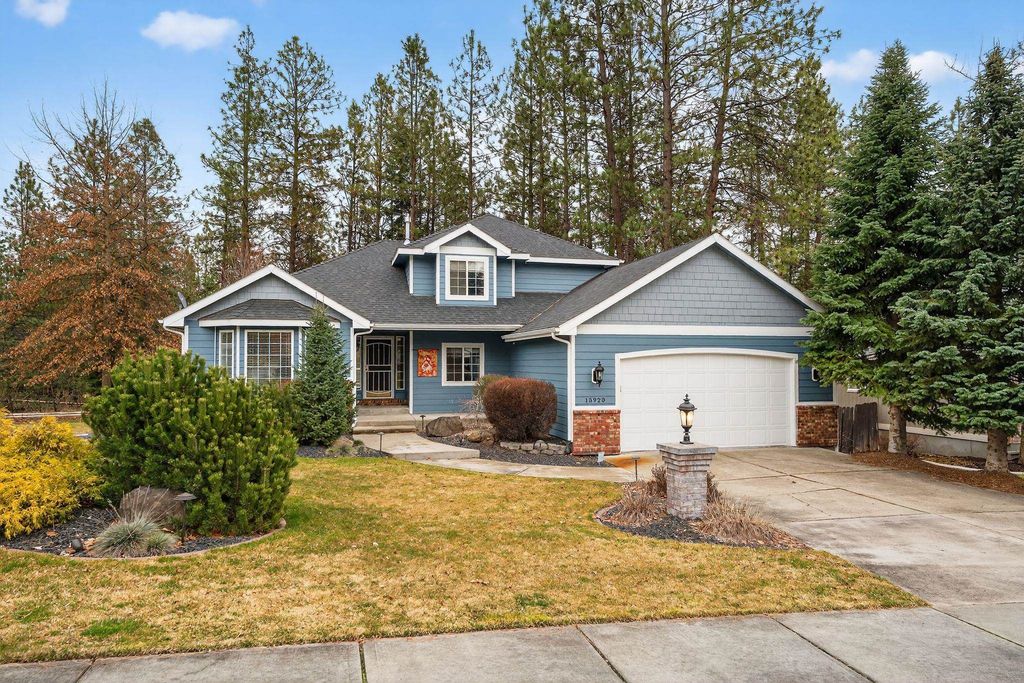 15920 N Glencrest Dr, Spokane, WA 99208