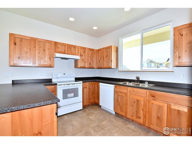 2374 Jasmine Ln, Johnstown, CO 80534