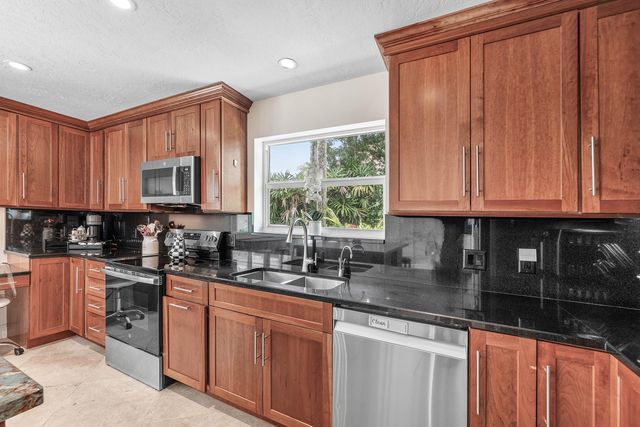 12108 Odyssey Road, Boynton Beach, FL 33436