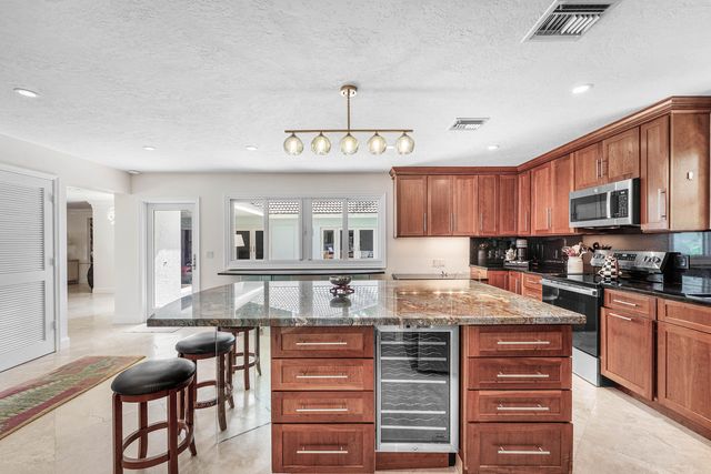 12108 Odyssey Road, Boynton Beach, FL 33436