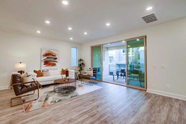 16869 Colin, San Diego, CA 92127