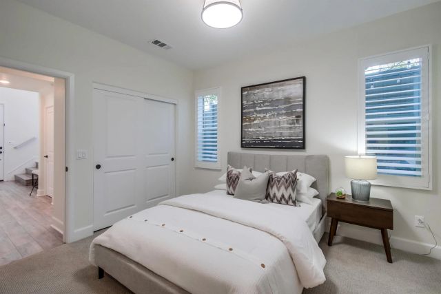 16869 Colin, San Diego, CA 92127