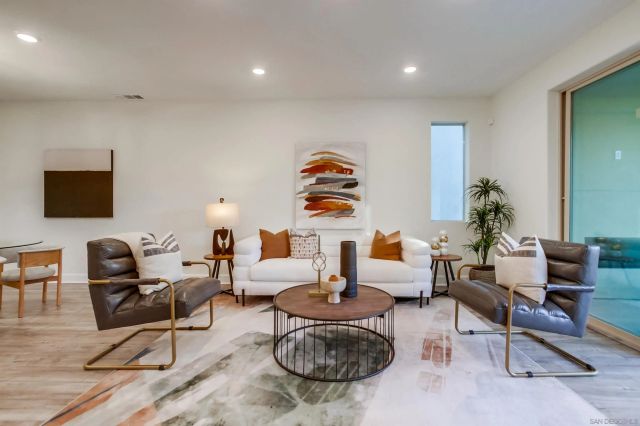 16869 Colin, San Diego, CA 92127