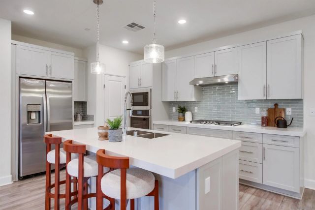 16869 Colin, San Diego, CA 92127