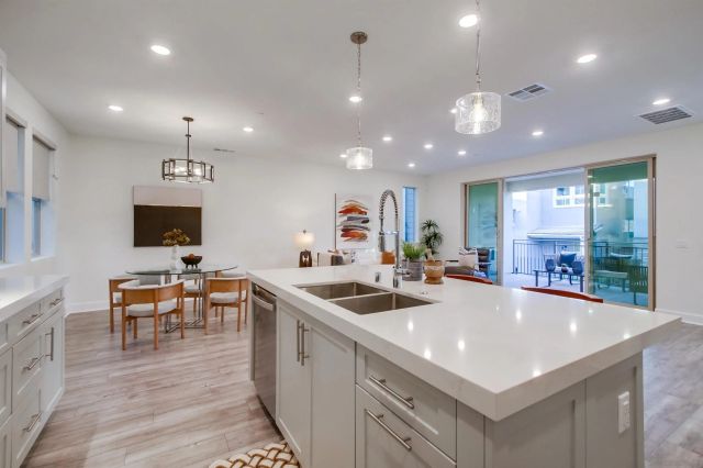 16869 Colin, San Diego, CA 92127