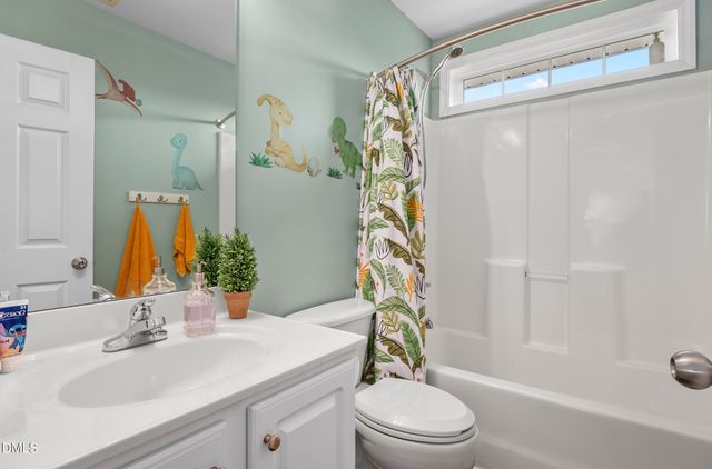 703 Blue Lake Drive, Mebane, NC 27302