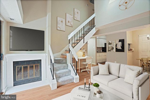 1605 CARRIAGE HOUSE TER #H, Silver Spring, MD 20904