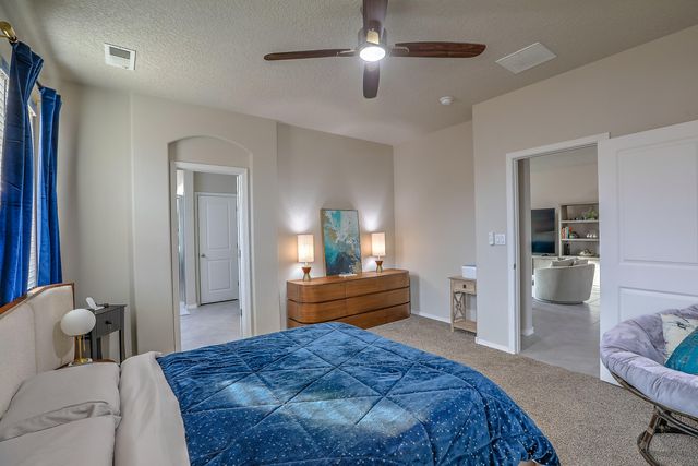 4144 Skyline Loop NE, Rio Rancho, NM 87144