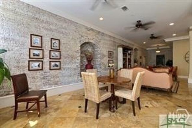 5 Whitaker Street 501, Savannah, GA 31401