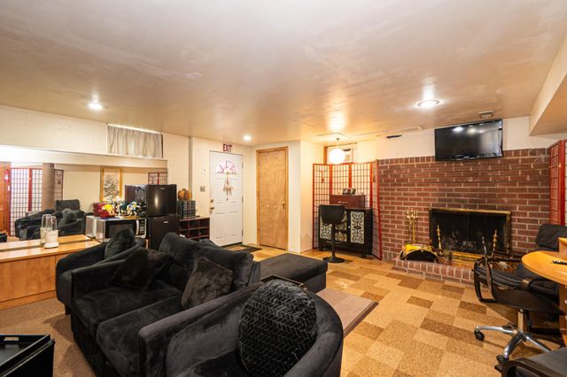 5015 HARFORD RD, Baltimore, MD 21214