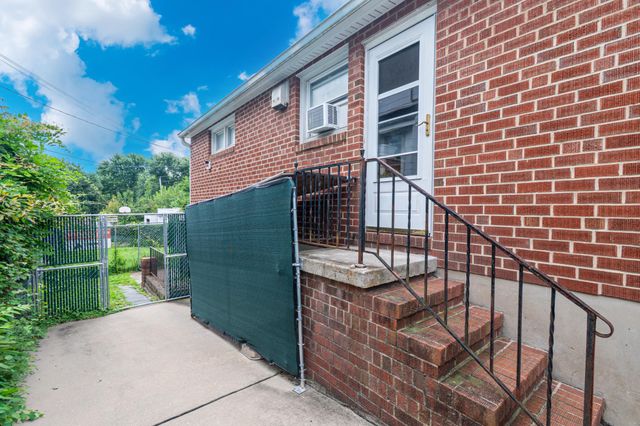 5015 HARFORD RD, Baltimore, MD 21214