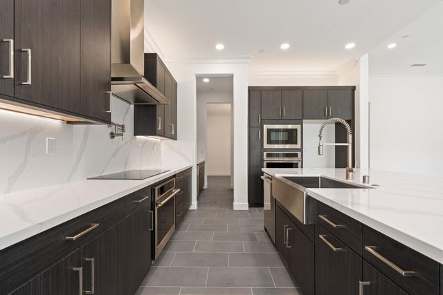 1584 Heirloom Avenue, Clovis, CA 93619