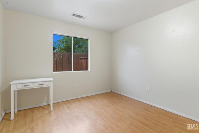 0 214 lierly Street, Taft, CA 93268