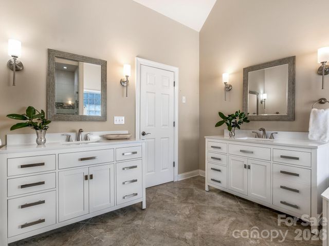 9200 Skipaway Drive, Waxhaw, NC 28173