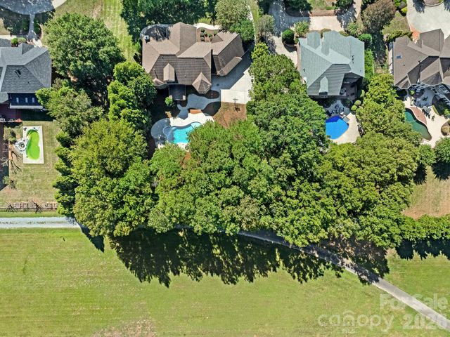 9200 Skipaway Drive, Waxhaw, NC 28173