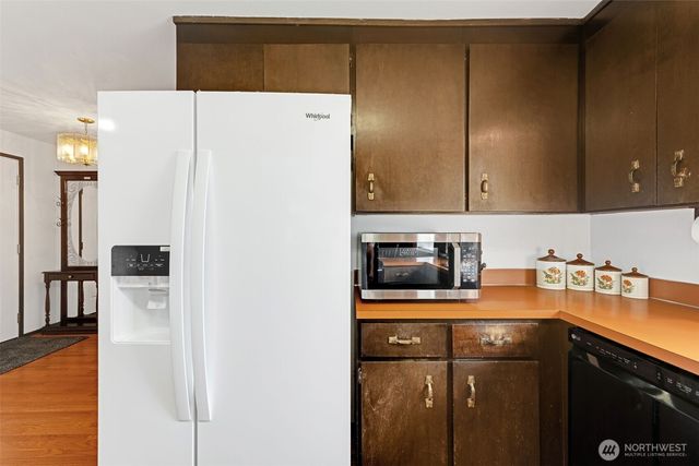 10610 - 10608 109th Street SW, Lakewood, WA 98498