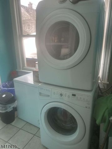 29 John St, Bound Brook Boro, NJ 08805