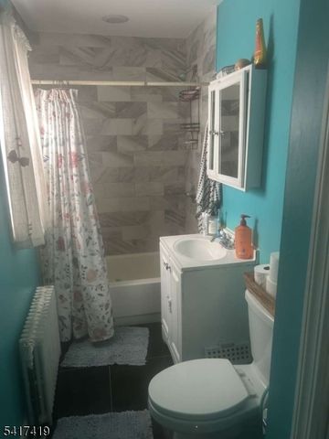 29 John St, Bound Brook Boro, NJ 08805