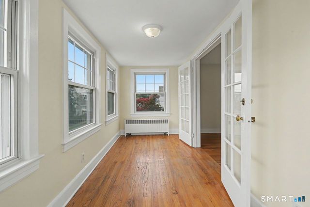 76-78 Suburban Avenue, Bridgeport, CT 06604