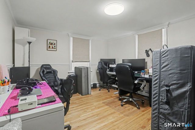 76-78 Suburban Avenue, Bridgeport, CT 06604