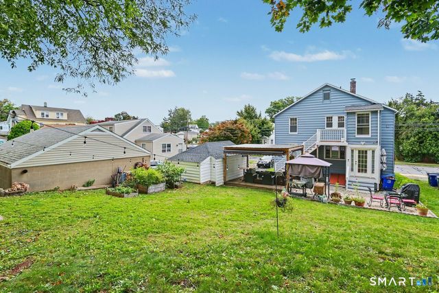 76-78 Suburban Avenue, Bridgeport, CT 06604