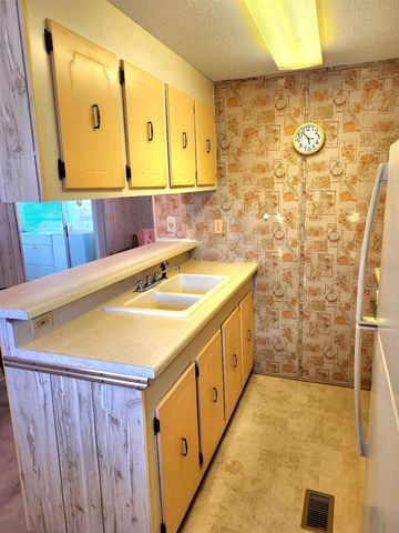 6509 OREGON STREET, Bradenton, FL 34207