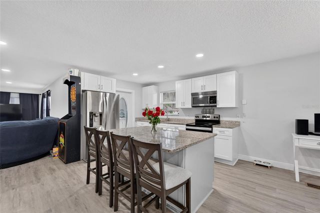 703 INTERLACHEN PKWY, Lakeland, FL 33801