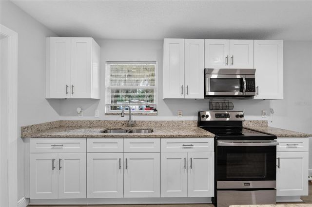 703 INTERLACHEN PKWY, Lakeland, FL 33801