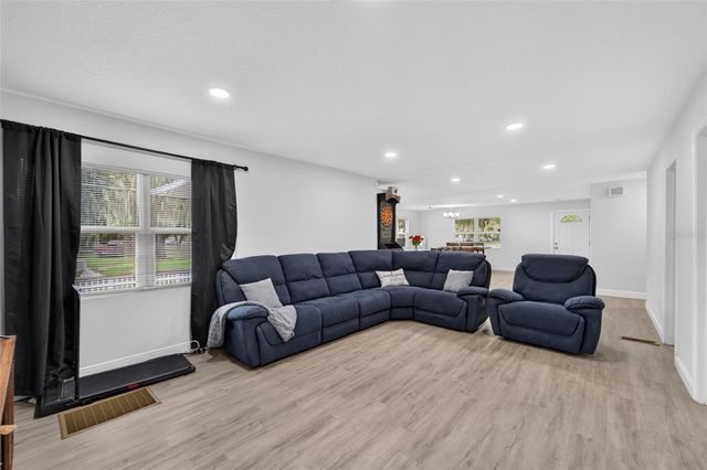 703 INTERLACHEN PKWY, Lakeland, FL 33801
