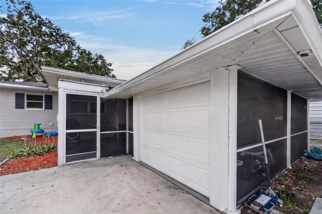 703 INTERLACHEN PKWY, Lakeland, FL 33801