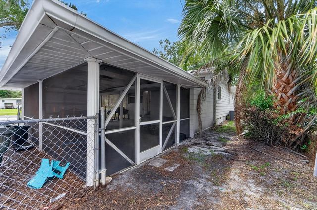703 INTERLACHEN PKWY, Lakeland, FL 33801